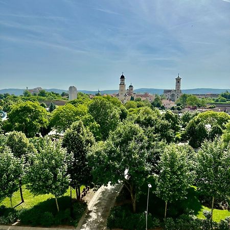 Tim View Apartament Apartment Alba Iulia Exterior photo